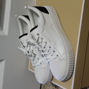 Micheal Kors Oscar Lace Up Sneaker